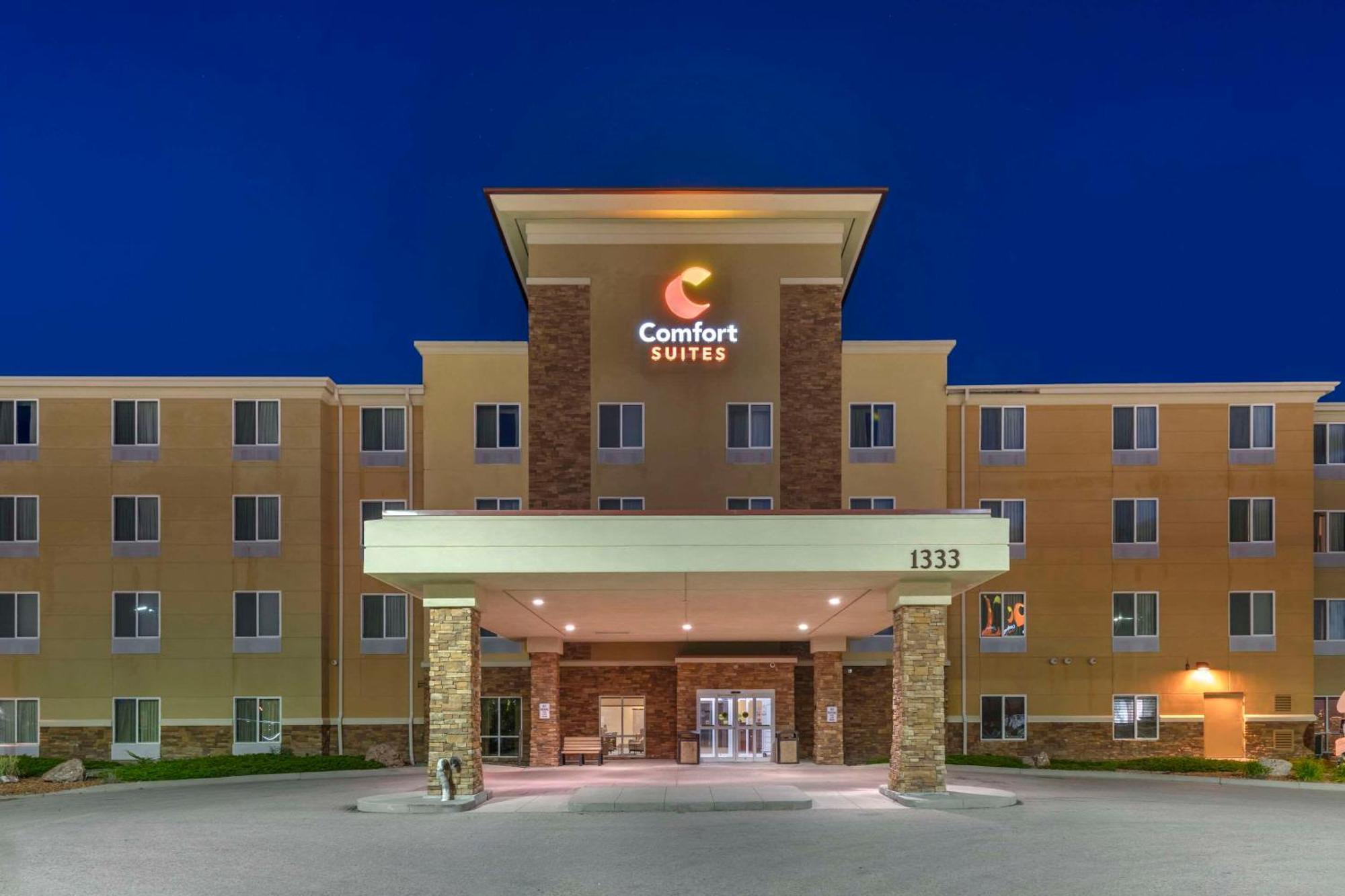 Comfort Suites Conference Center Rapid Stadt Exterior foto